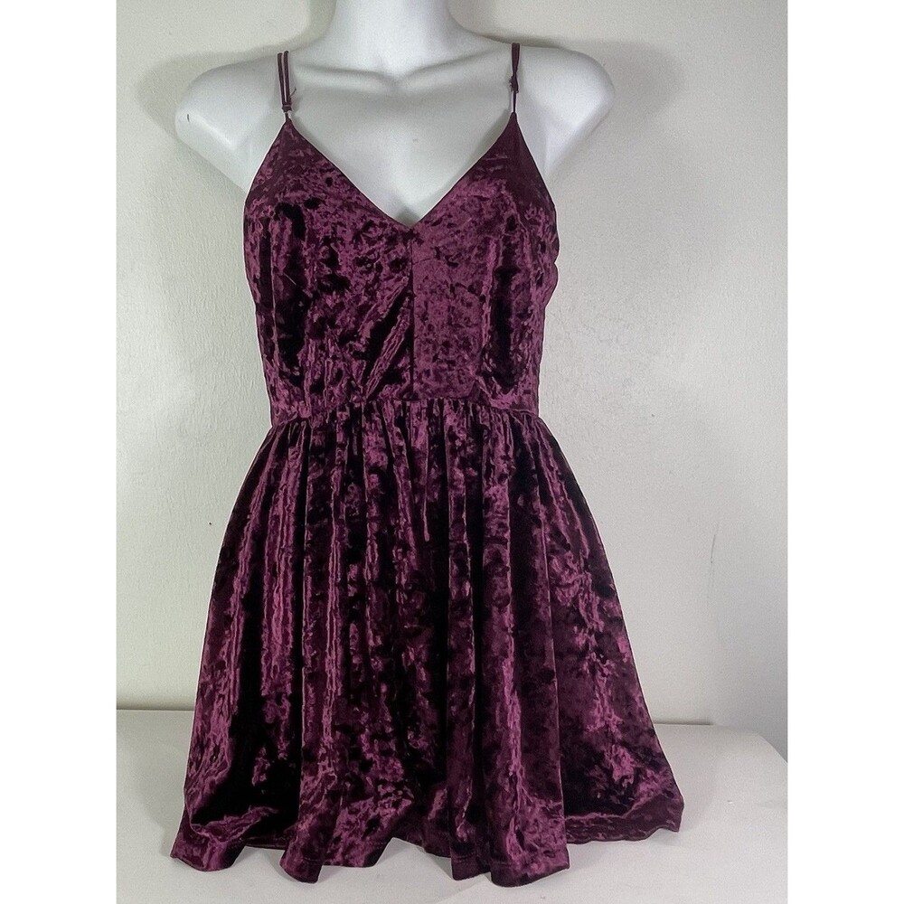 Urban Outfitters Silence Noise Babydoll Crushed Velvet Strappy Romper M Clubbing